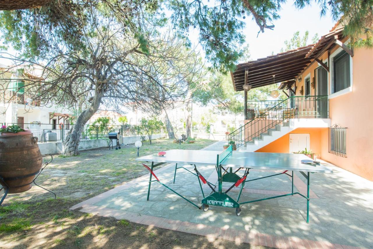 Villa Pefka Nikiti  Buitenkant foto
